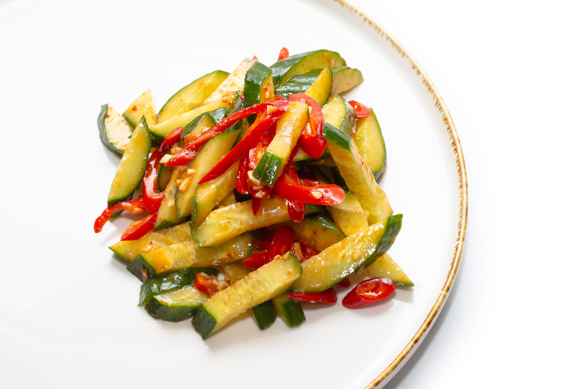 Салат з огірка