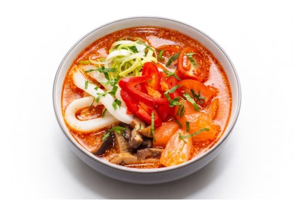 Том Ям з морепродуктами